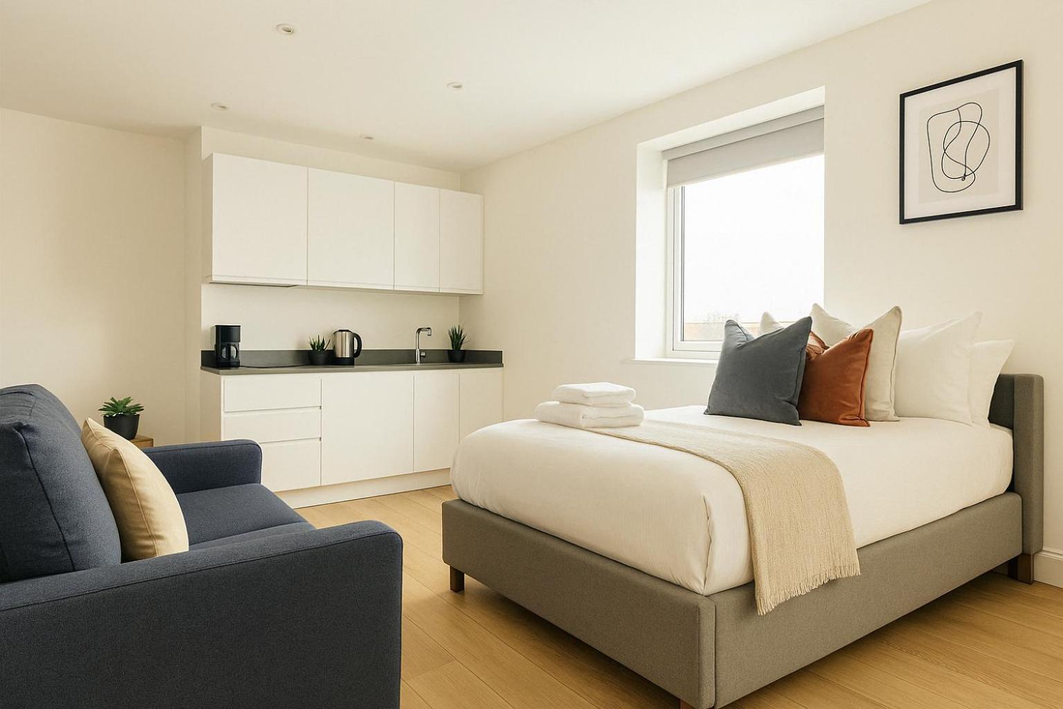 Bright Studio Flat - Walk To River Thames & Kingston Town Surbiton Exterior foto